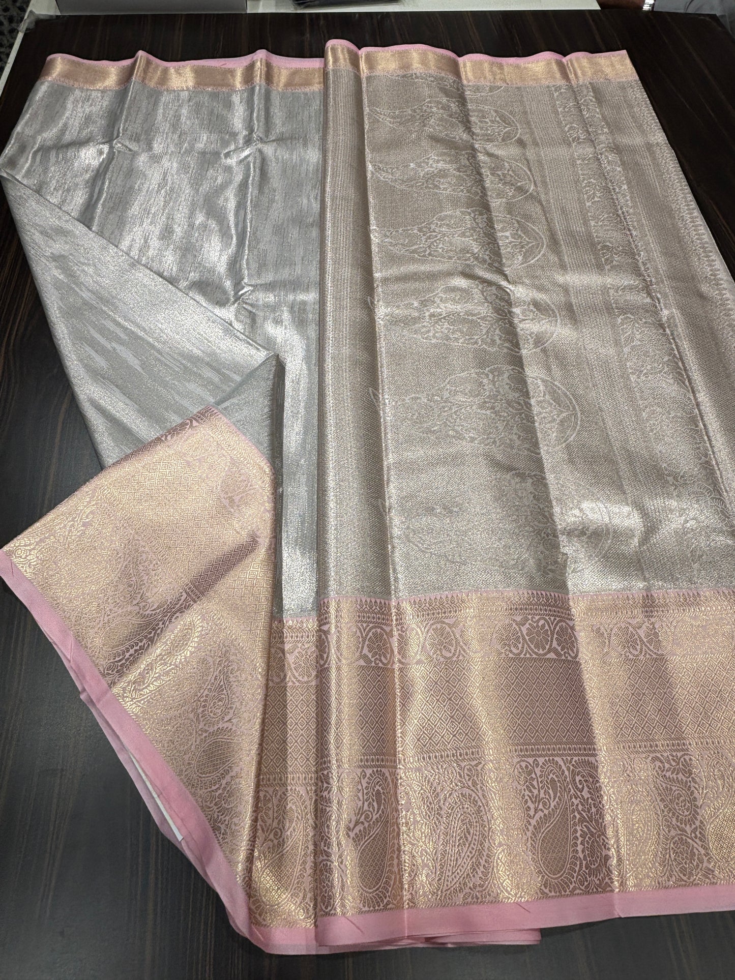 Semi Kanchipuram tissue