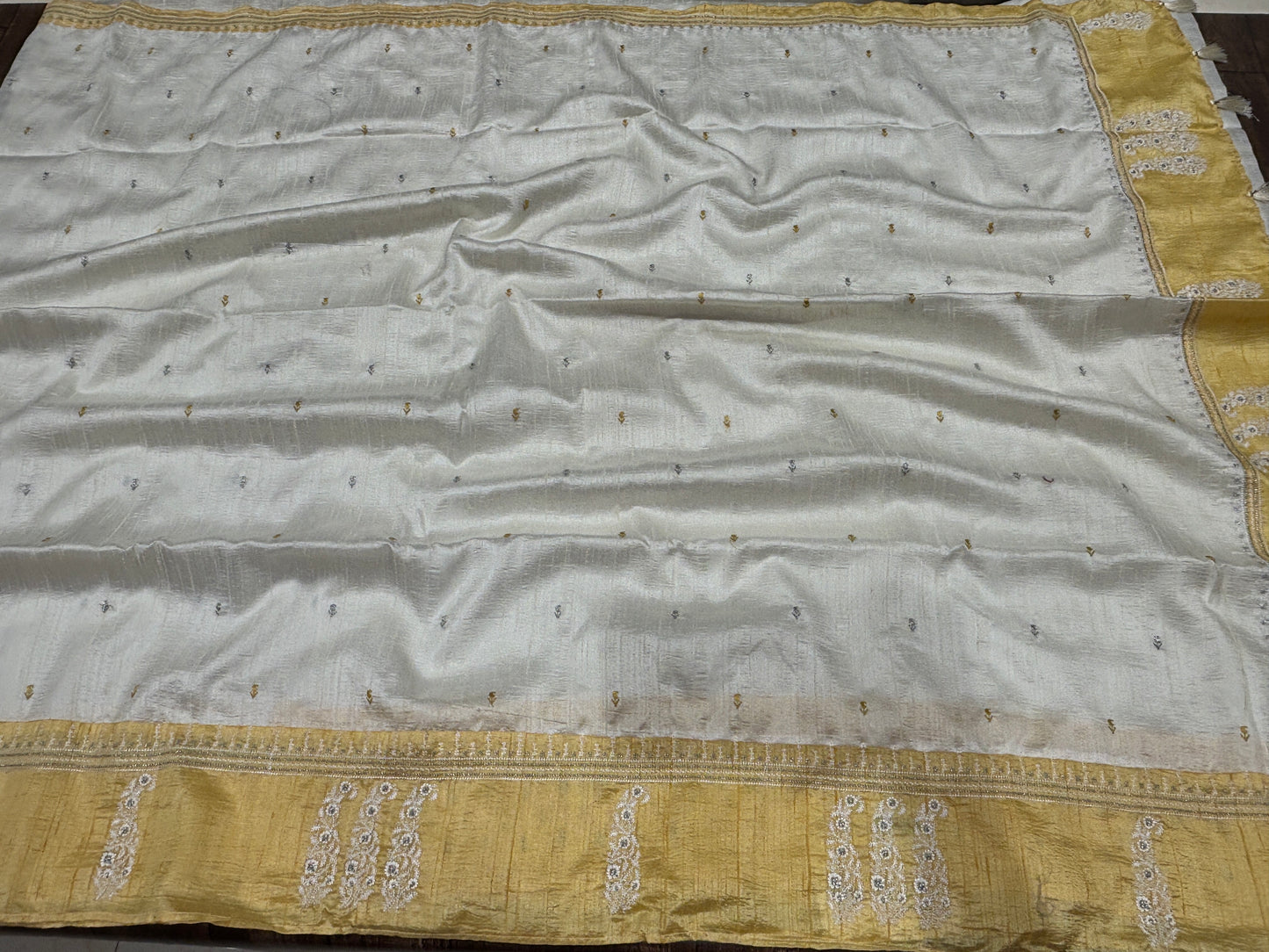 Soft tussar
