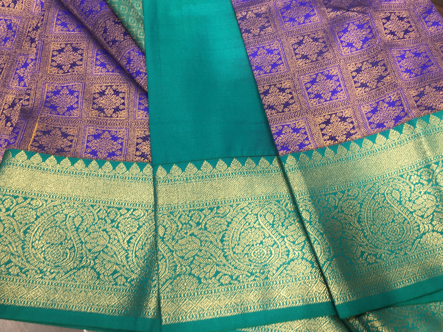 Semi Kanchipuram silk