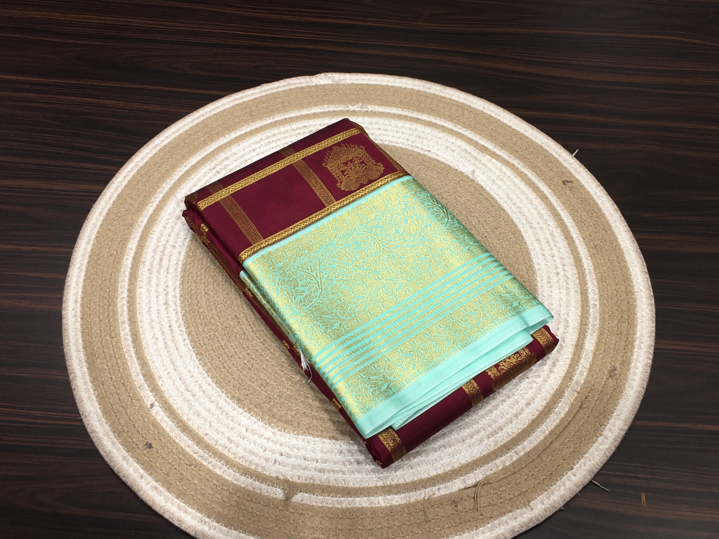 Semi Kanchipuram silk