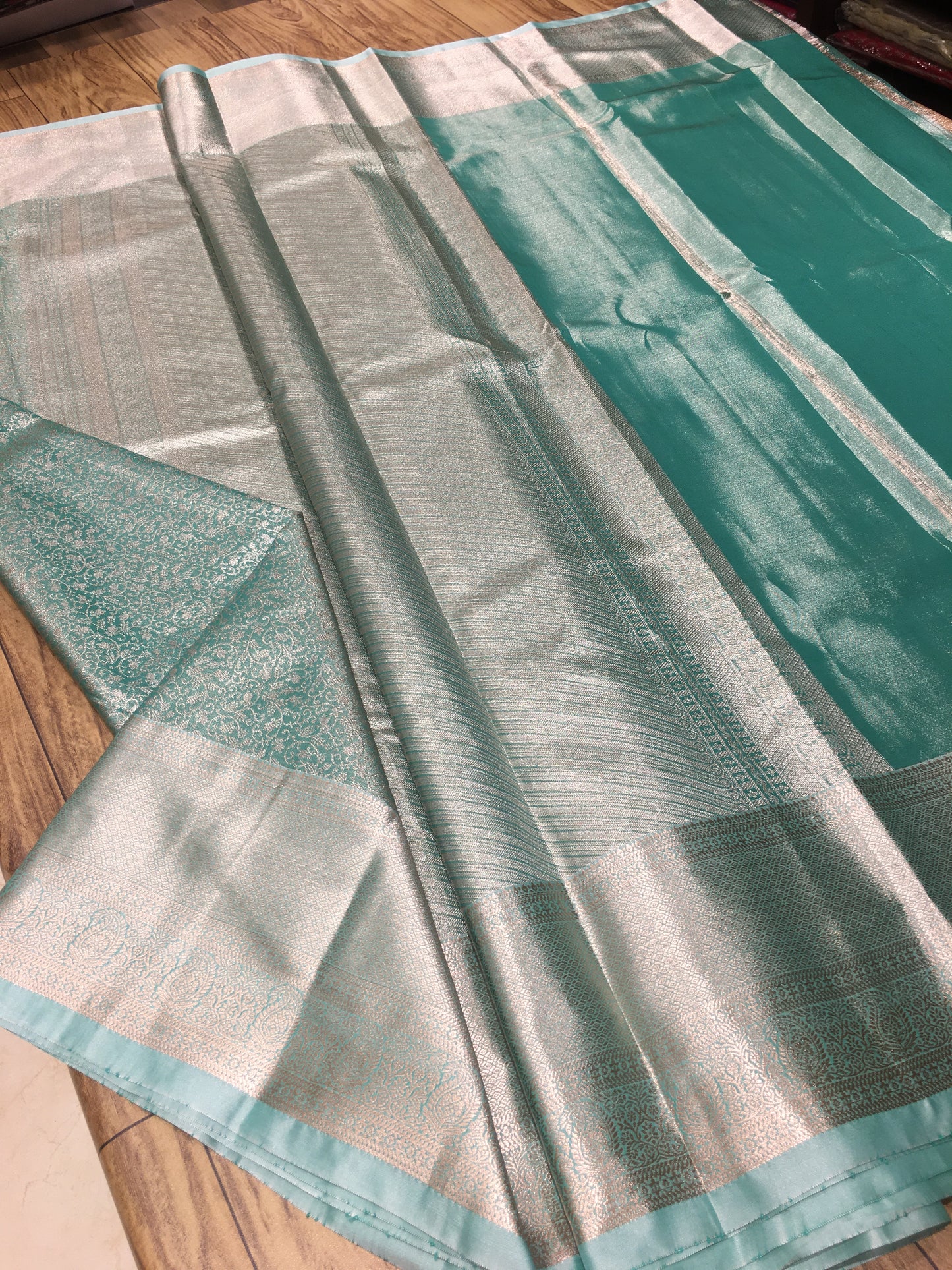 Semi Kanchipuram tissue