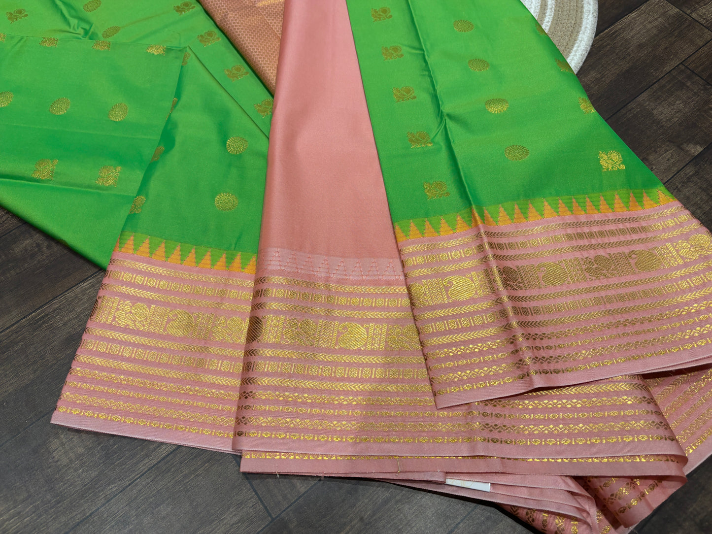 Semi Kanchipuram silk