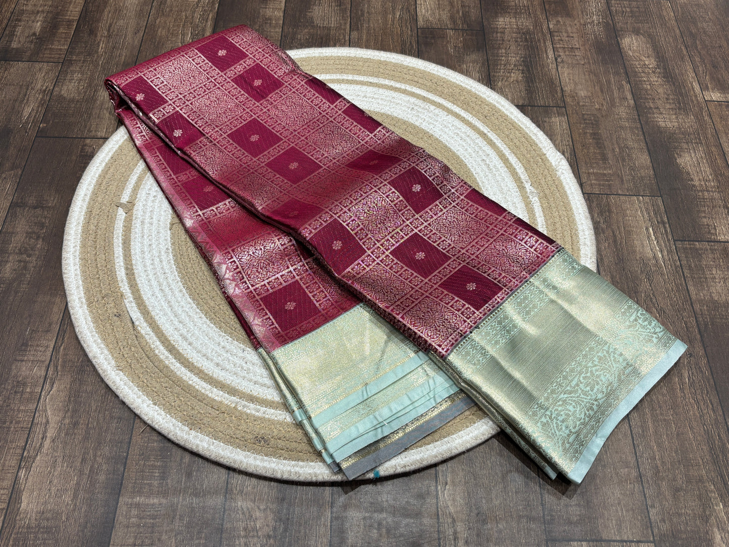 Semi Kanchipuram silk