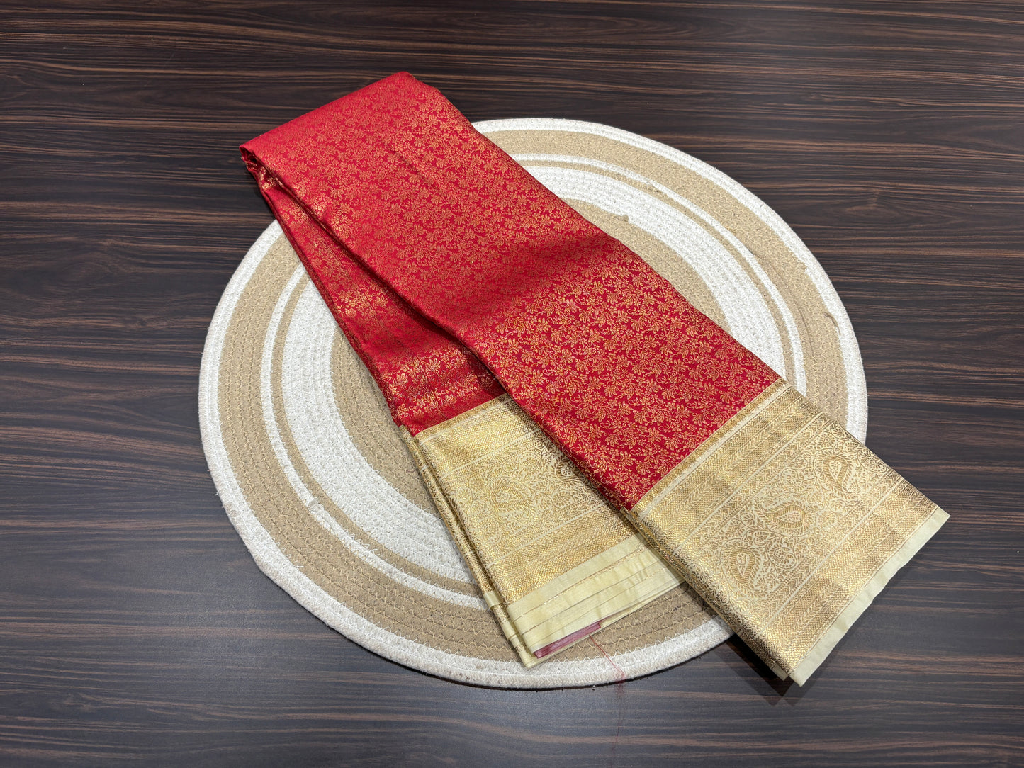 Semi Kanchipuram silk