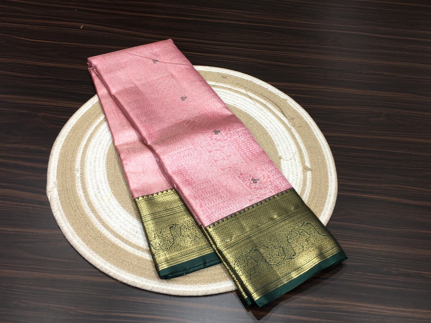 Semi Kanchipuram Tissue