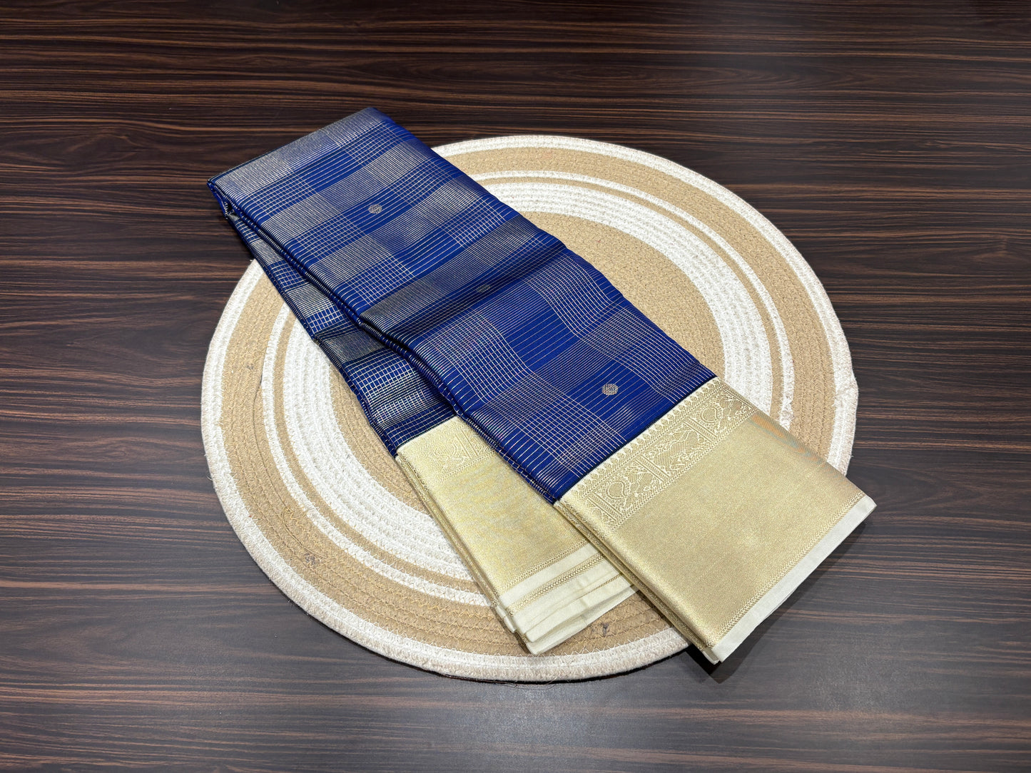 Semi Kanchipuram silk