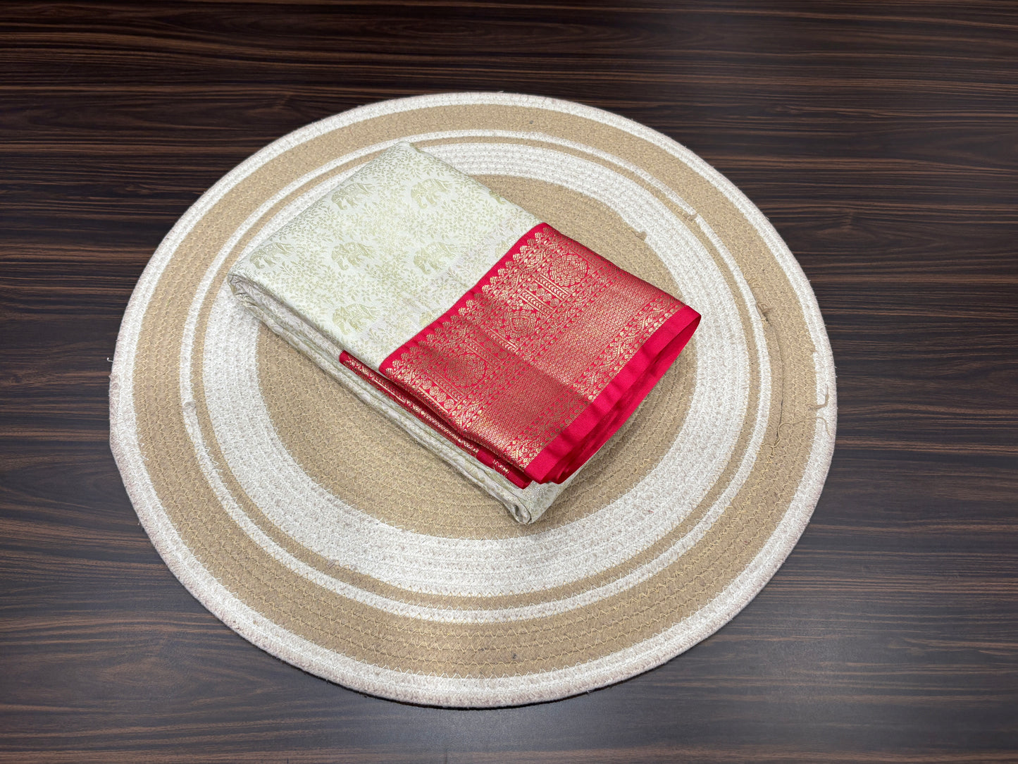 Semi Kanchipuram silk