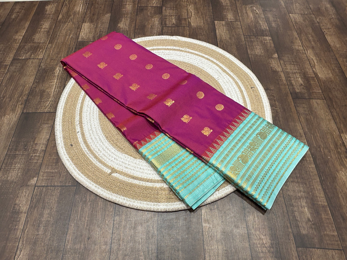 Semi Kanchipuram silk