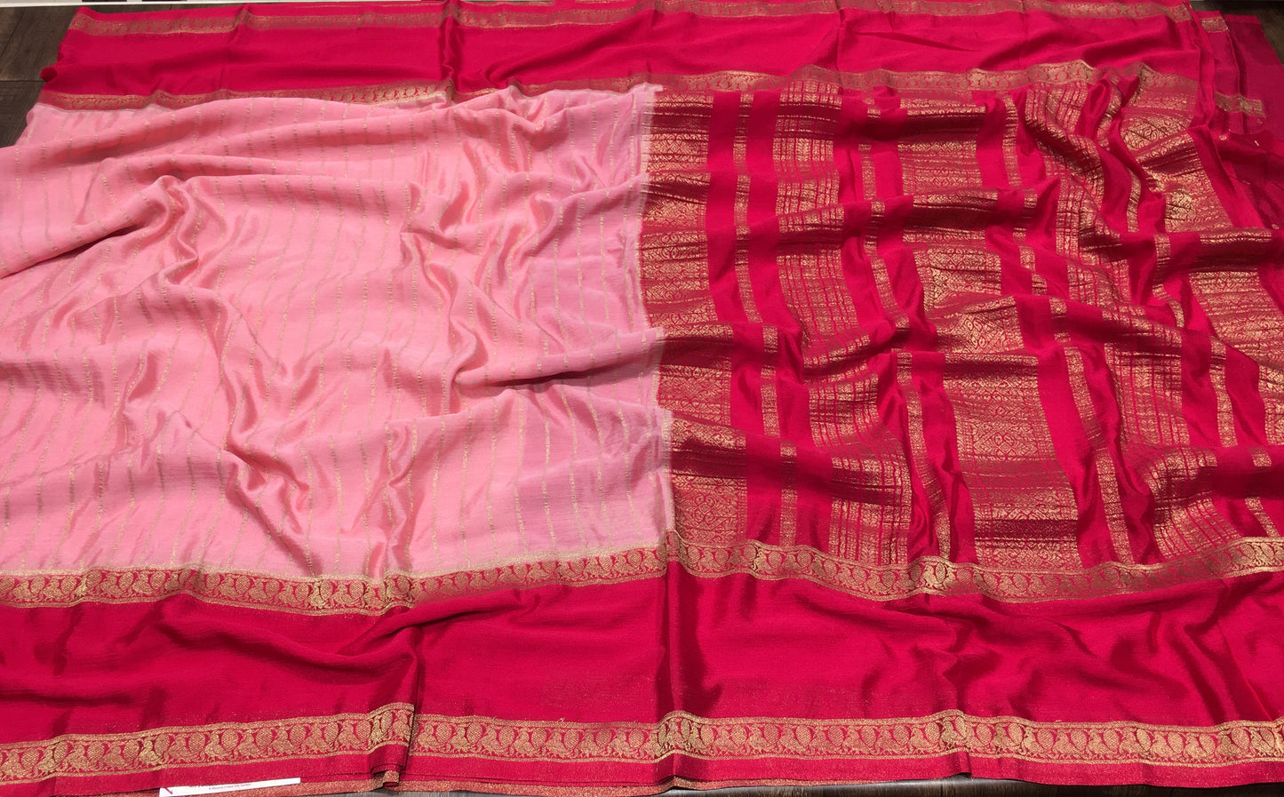 Wrinkle chiffon saree