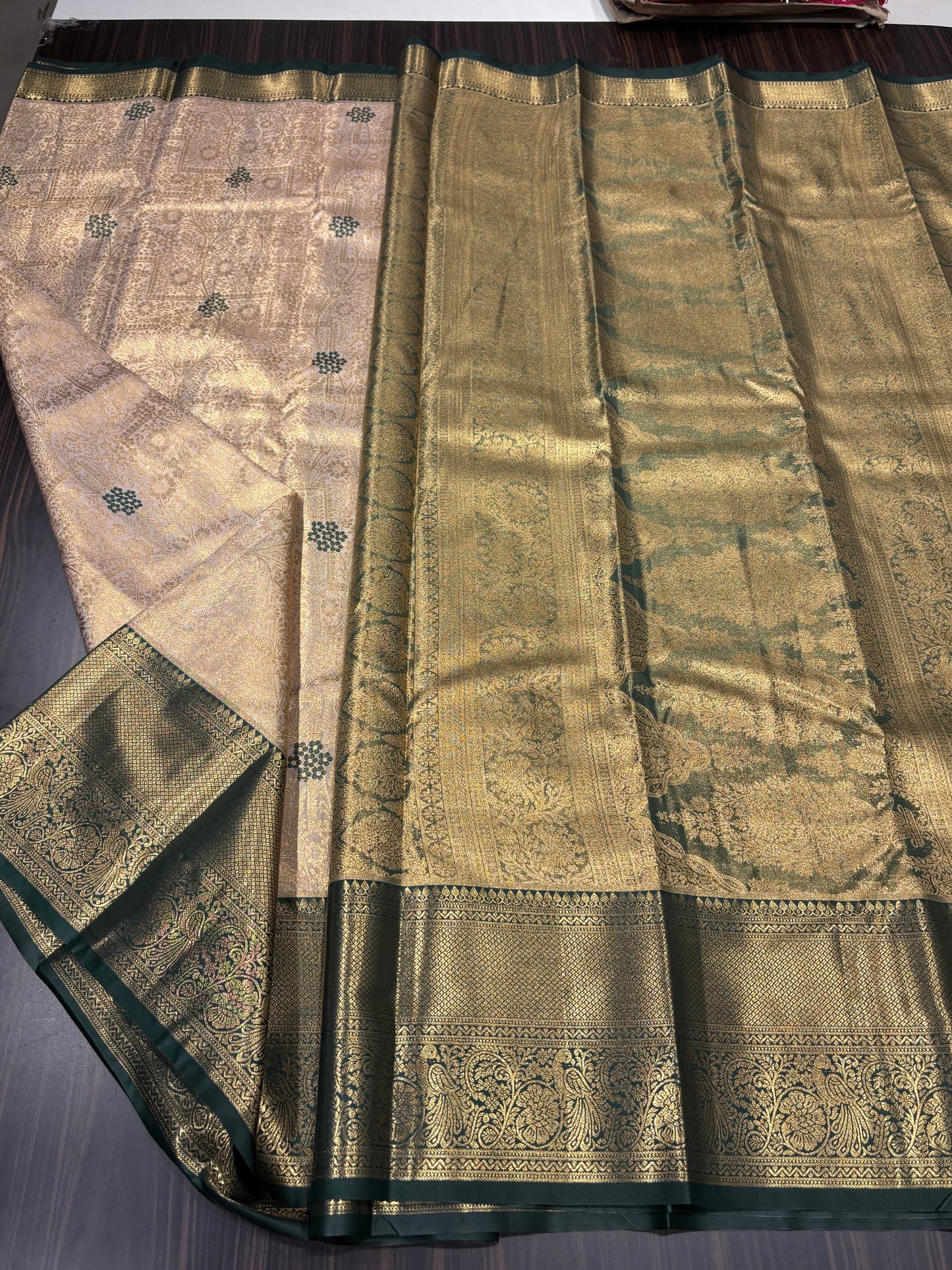 Semi Kanchipuram tissue