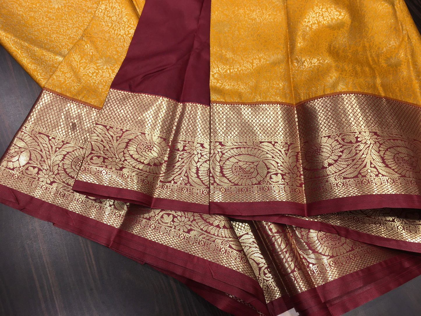 Semi Kanchipuram silk