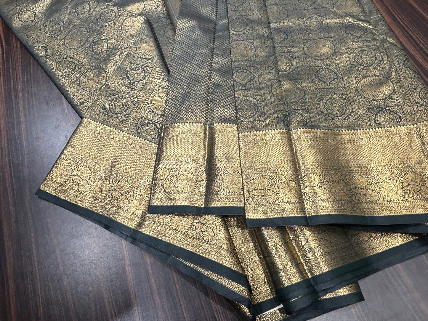 Semi Kanchipuram silk