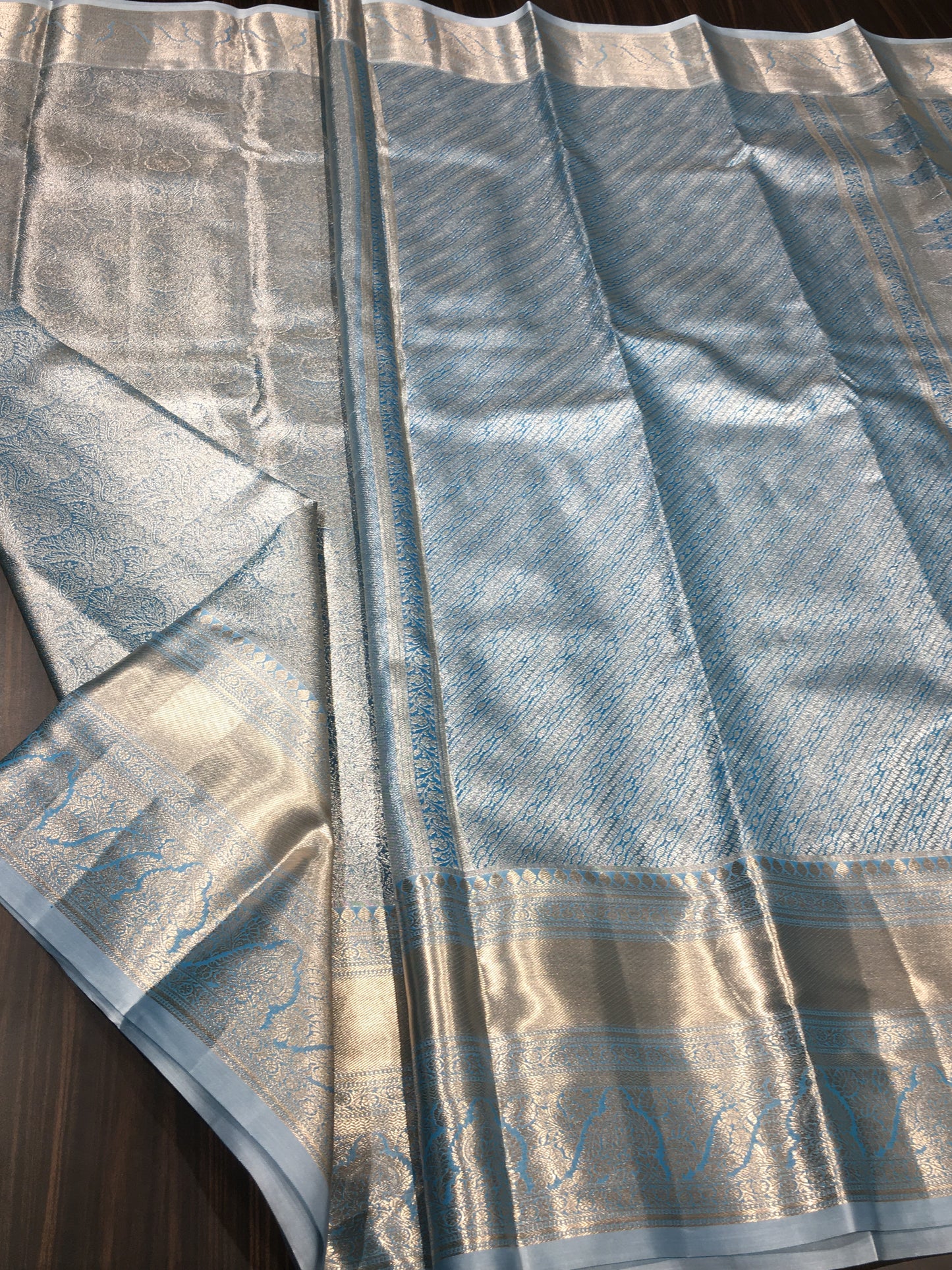 Semi Kanchipuram silk