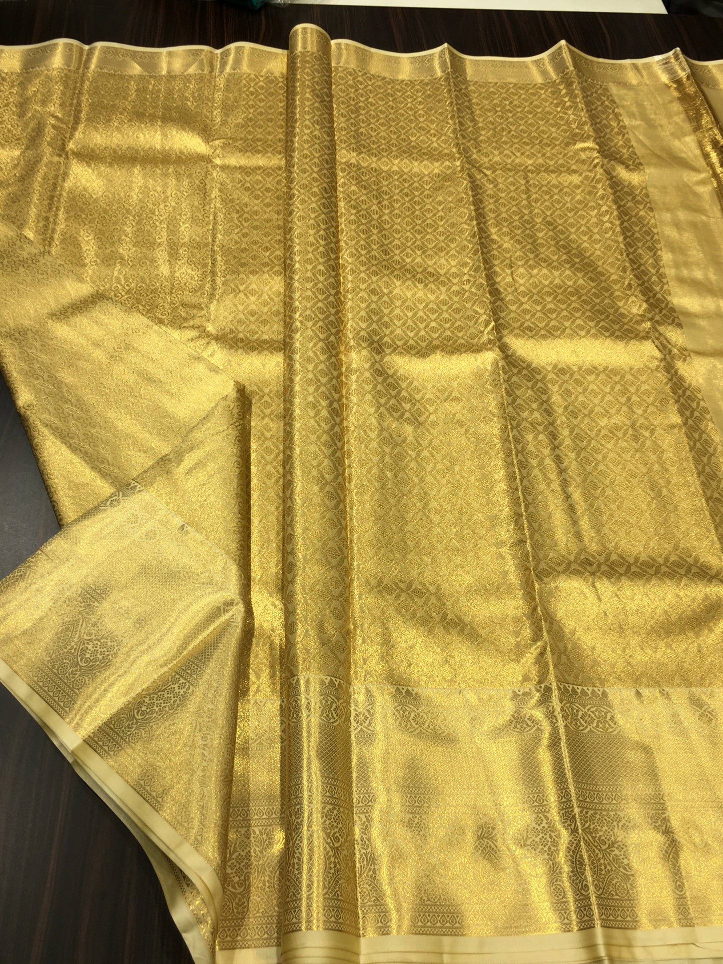 Semi Kanchipuram Tissue