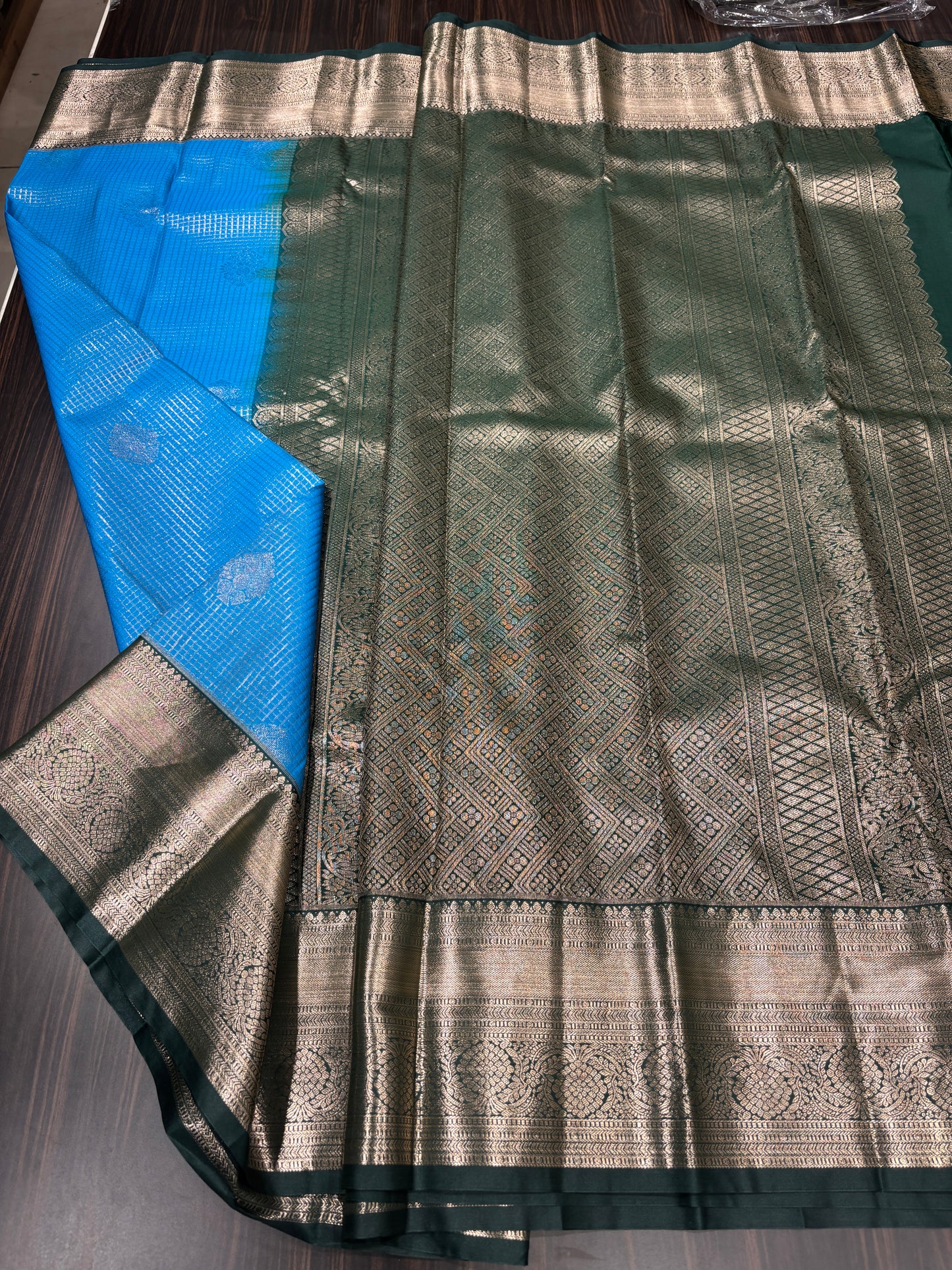 Semi Kanchipuram silk