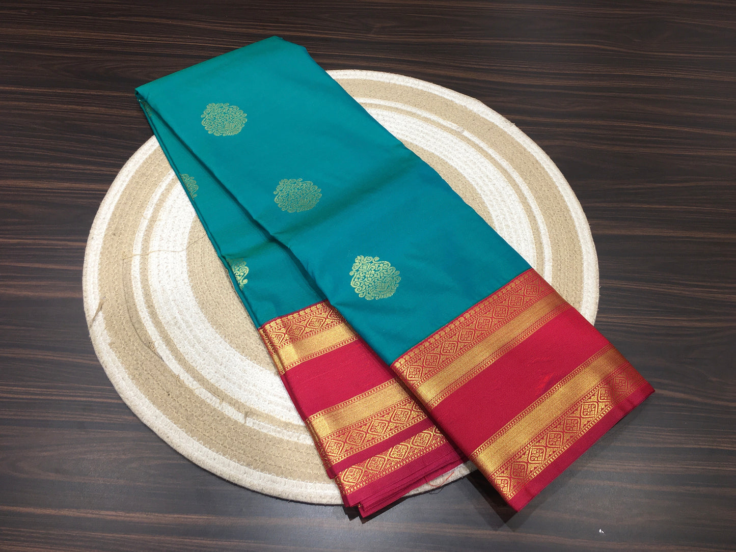 Semi Kanchipuram silk