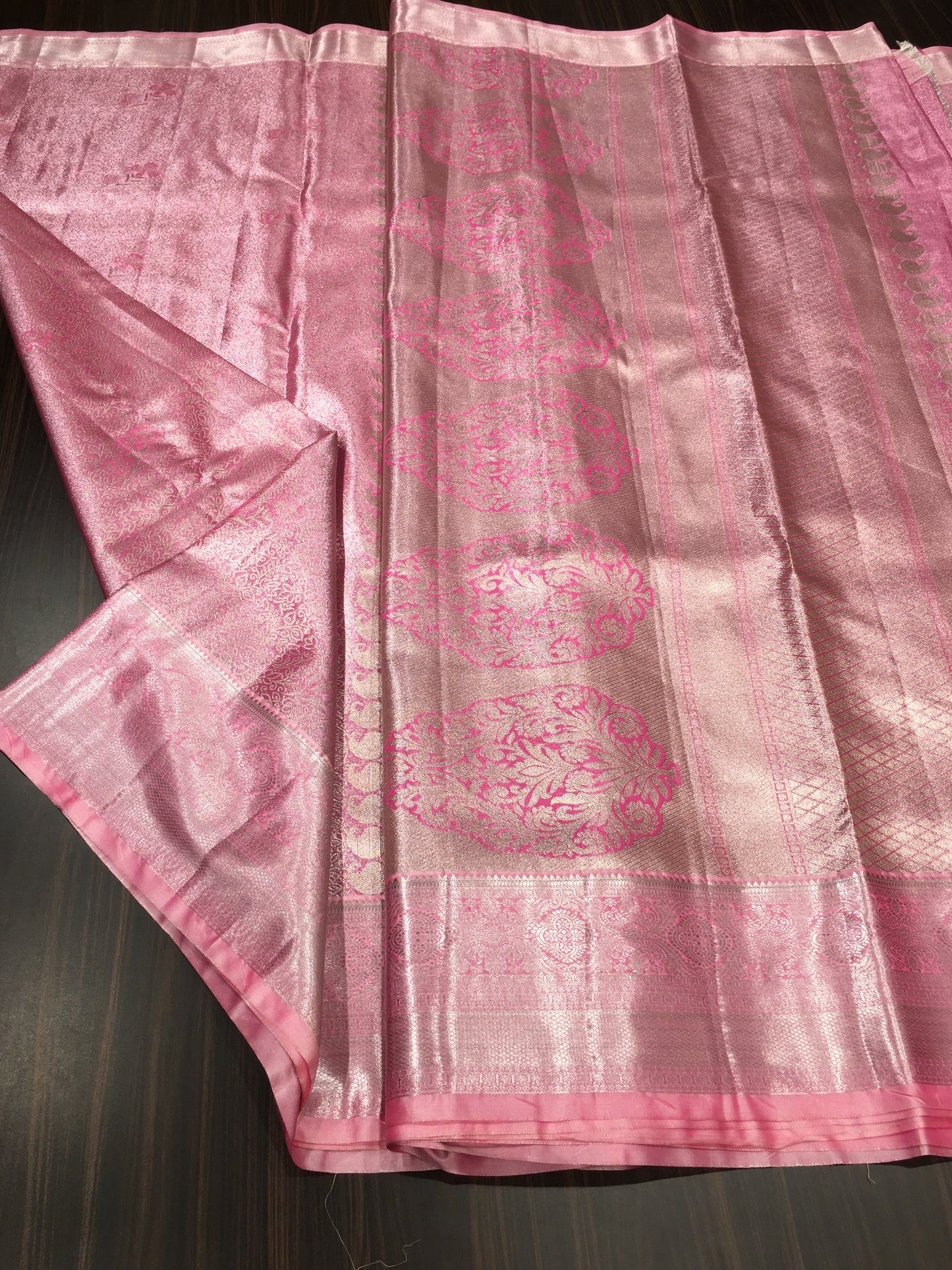 Semi Kanchipuram tissue