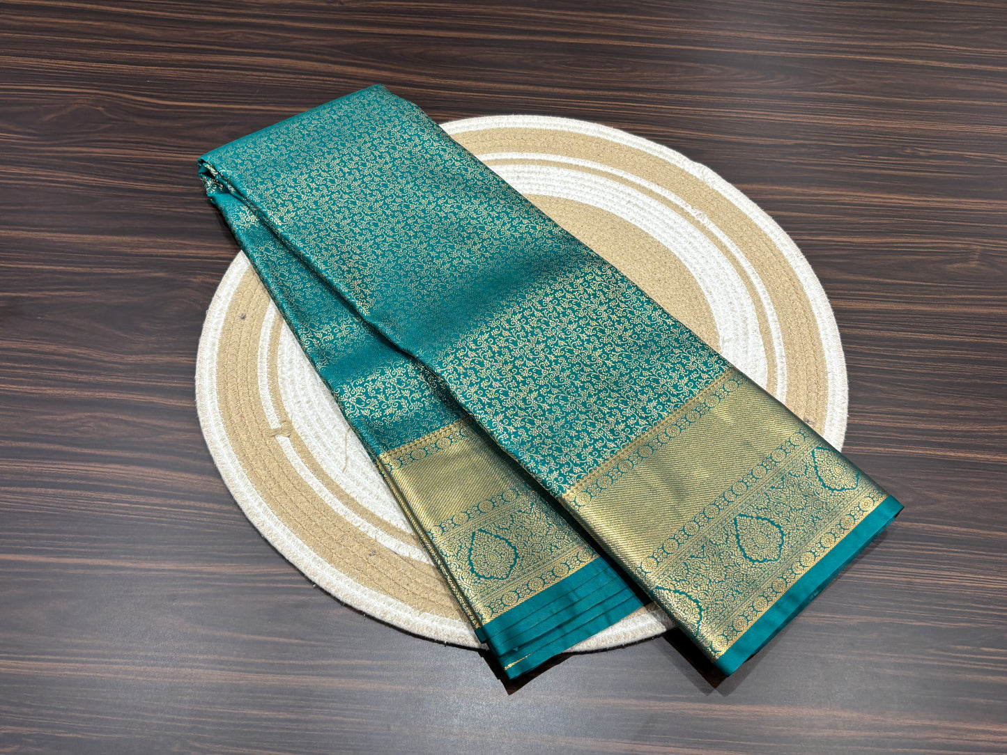 Semi Kanchipuram silk