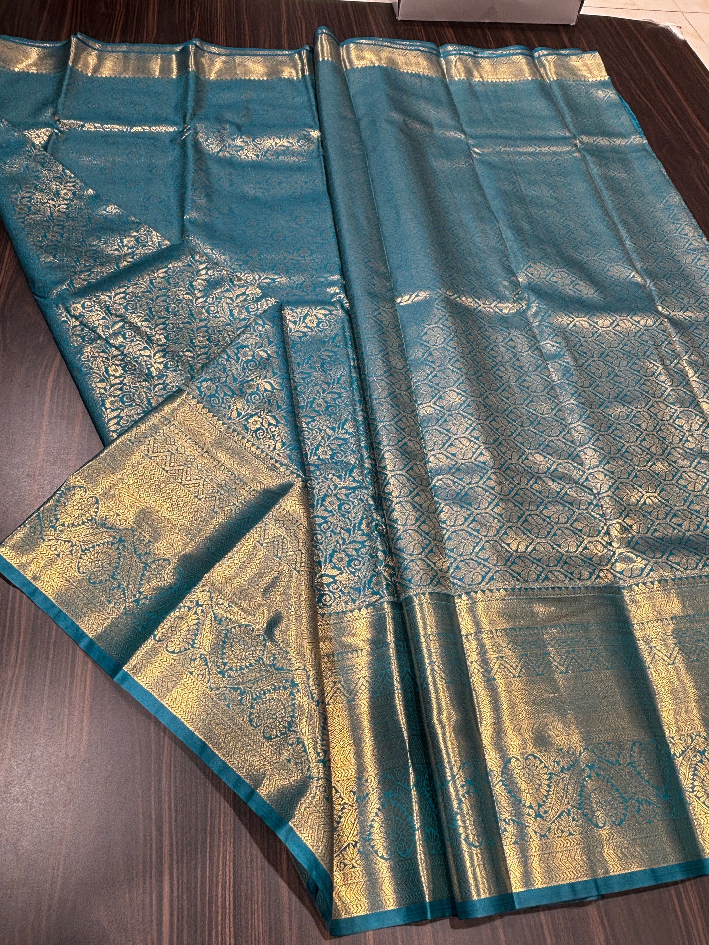Semi Kanchipuram silk