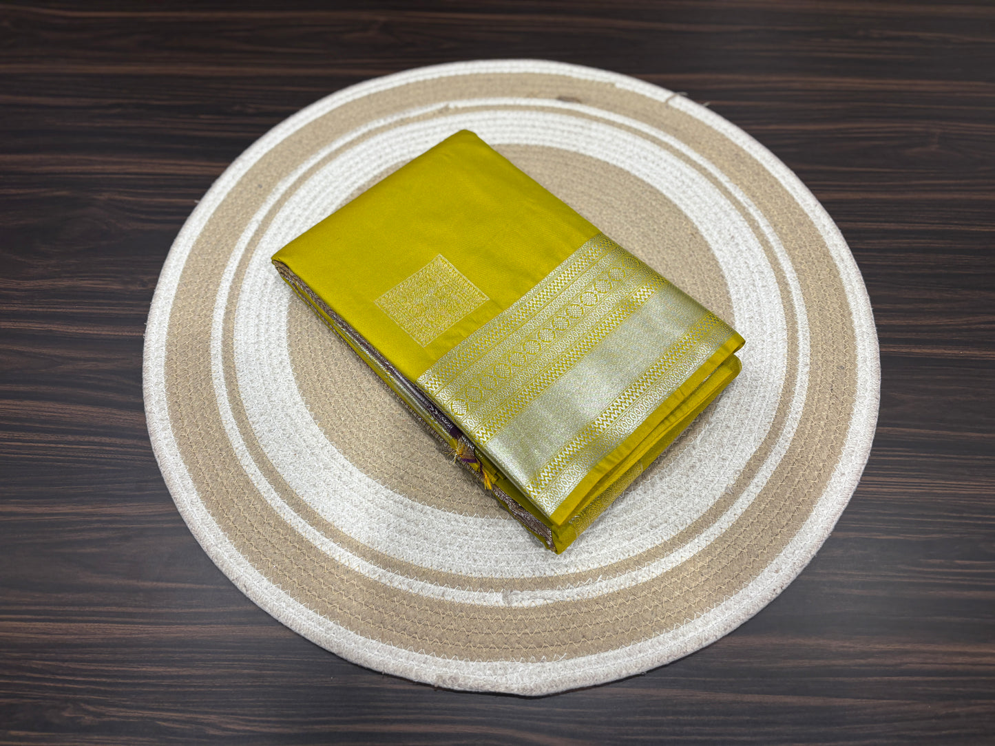 Semi Kanchipuram silk
