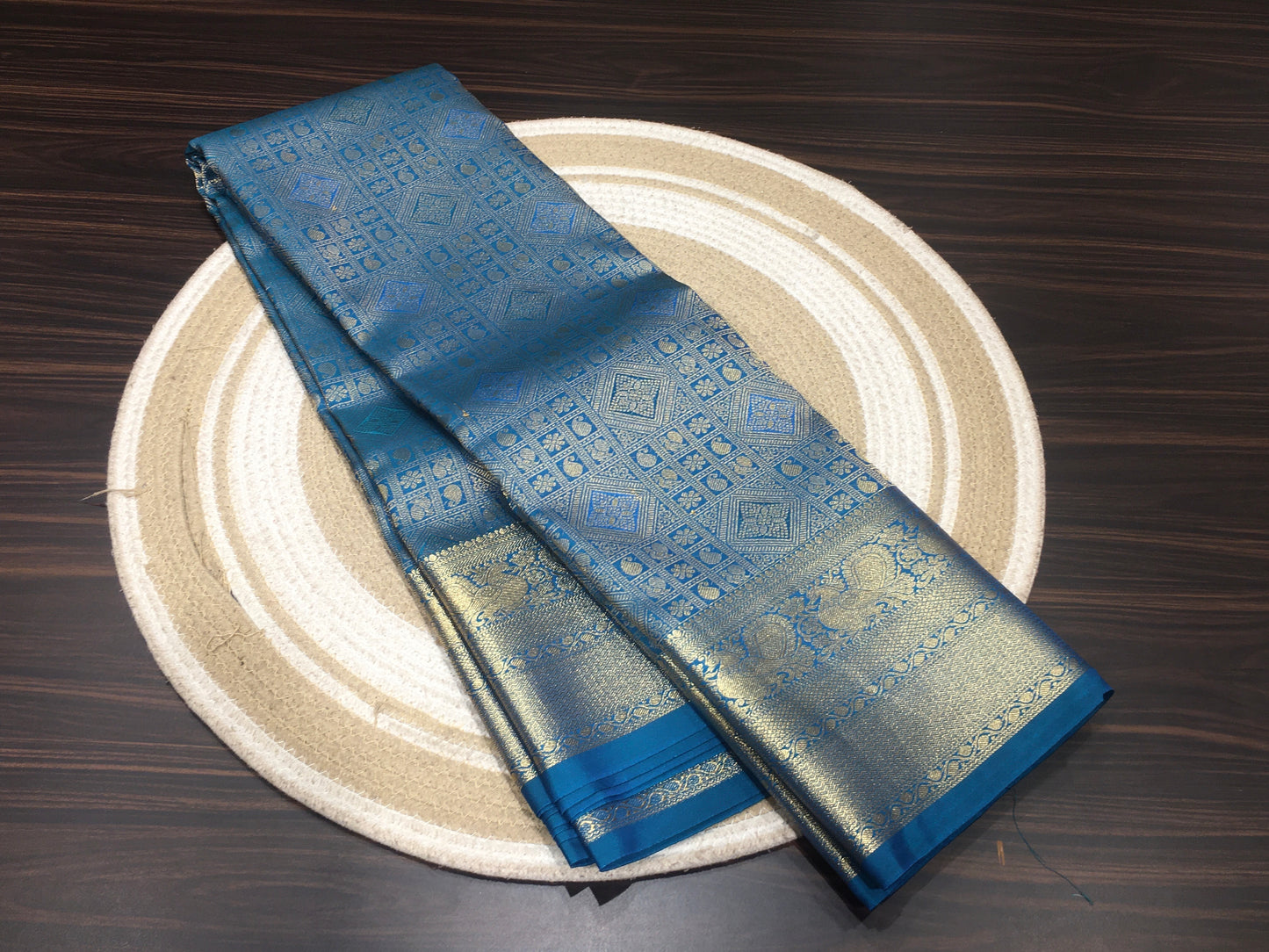 Semi Kanchipuram silk