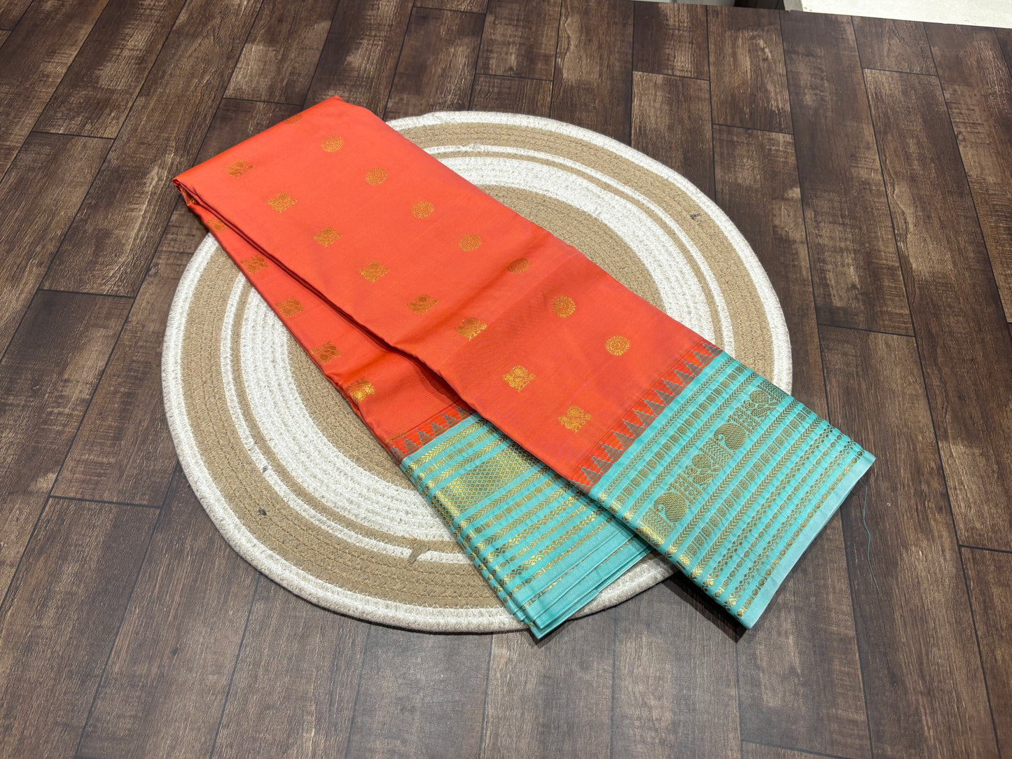 Semi Kanchipuram silk