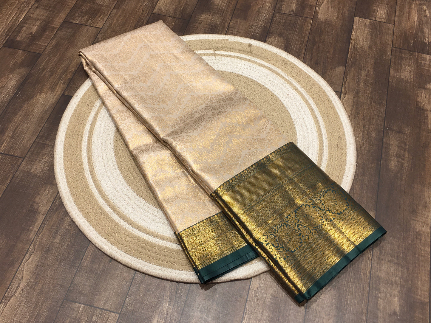 Semi Kanchipuram tissue