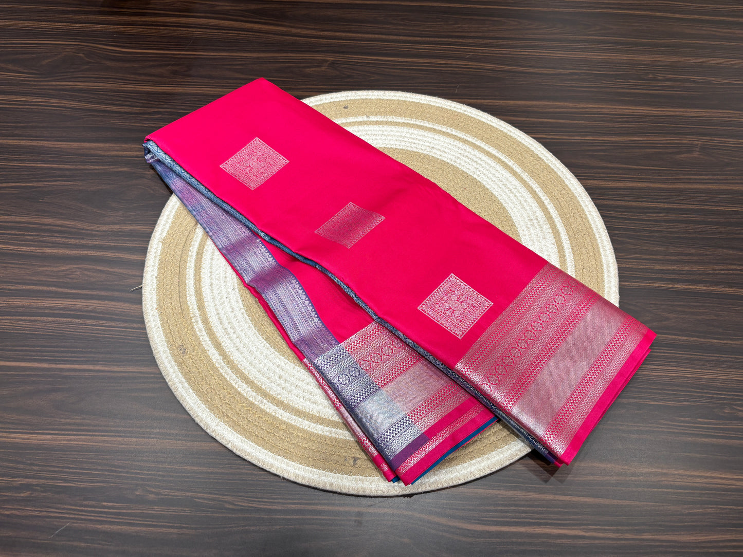 Semi Kanchipuram silk