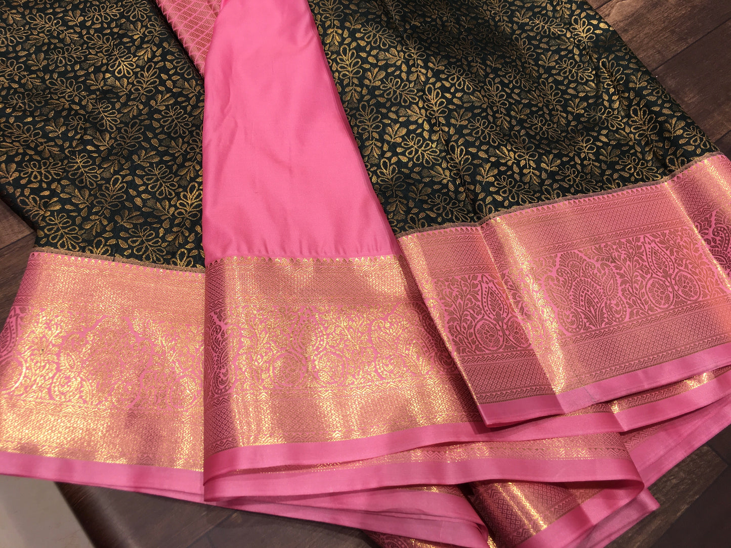 Semi Kanchipuram silk