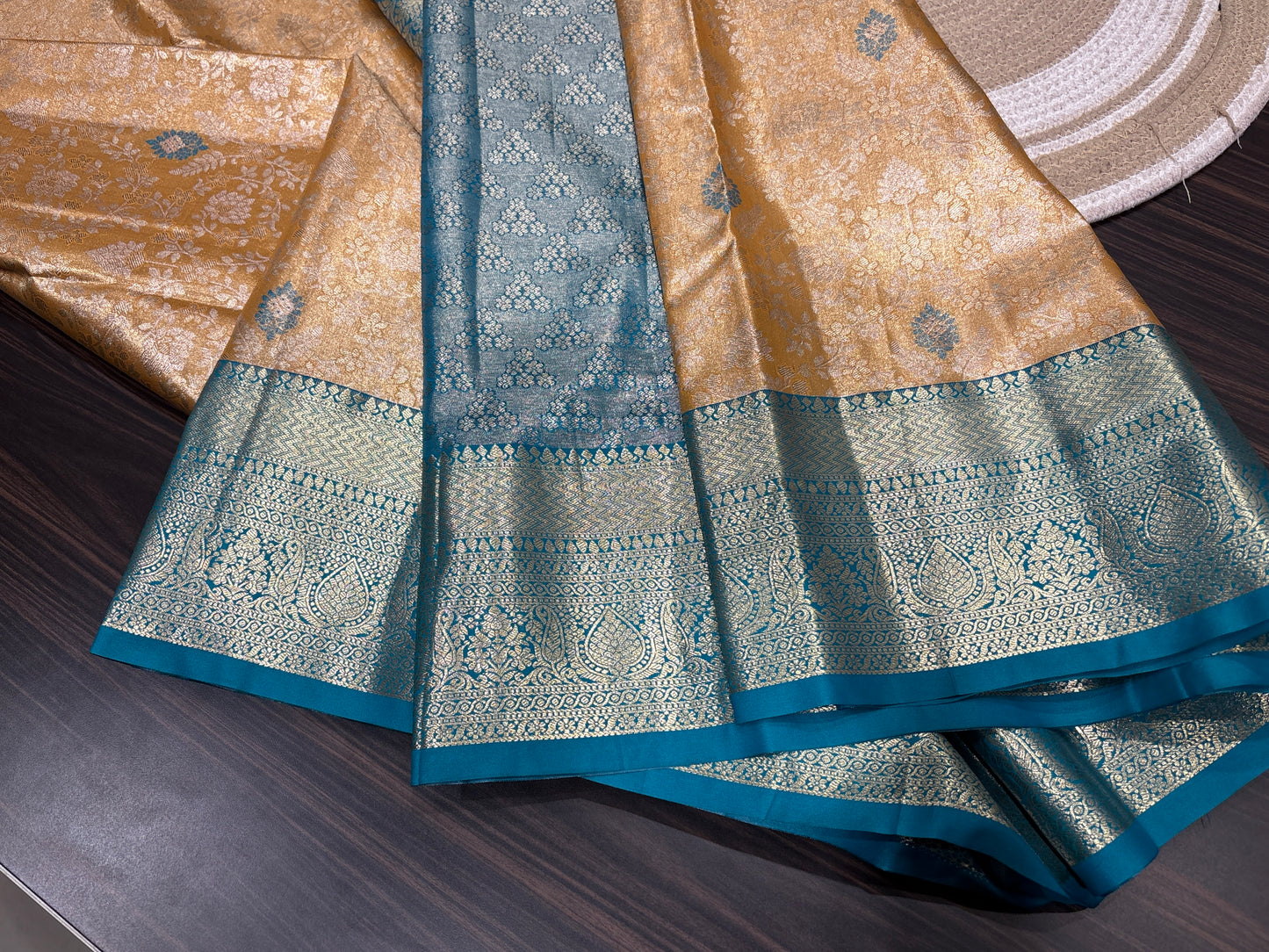 Pure Kanchipuram tissue