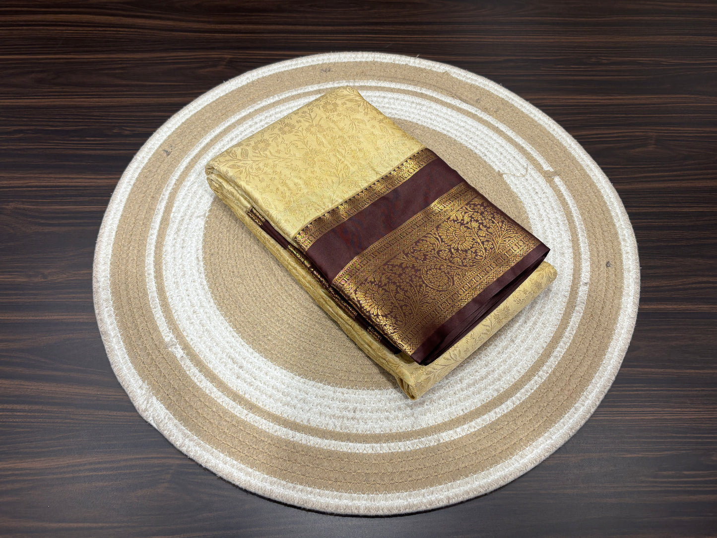 Semi Kanchipuram silk