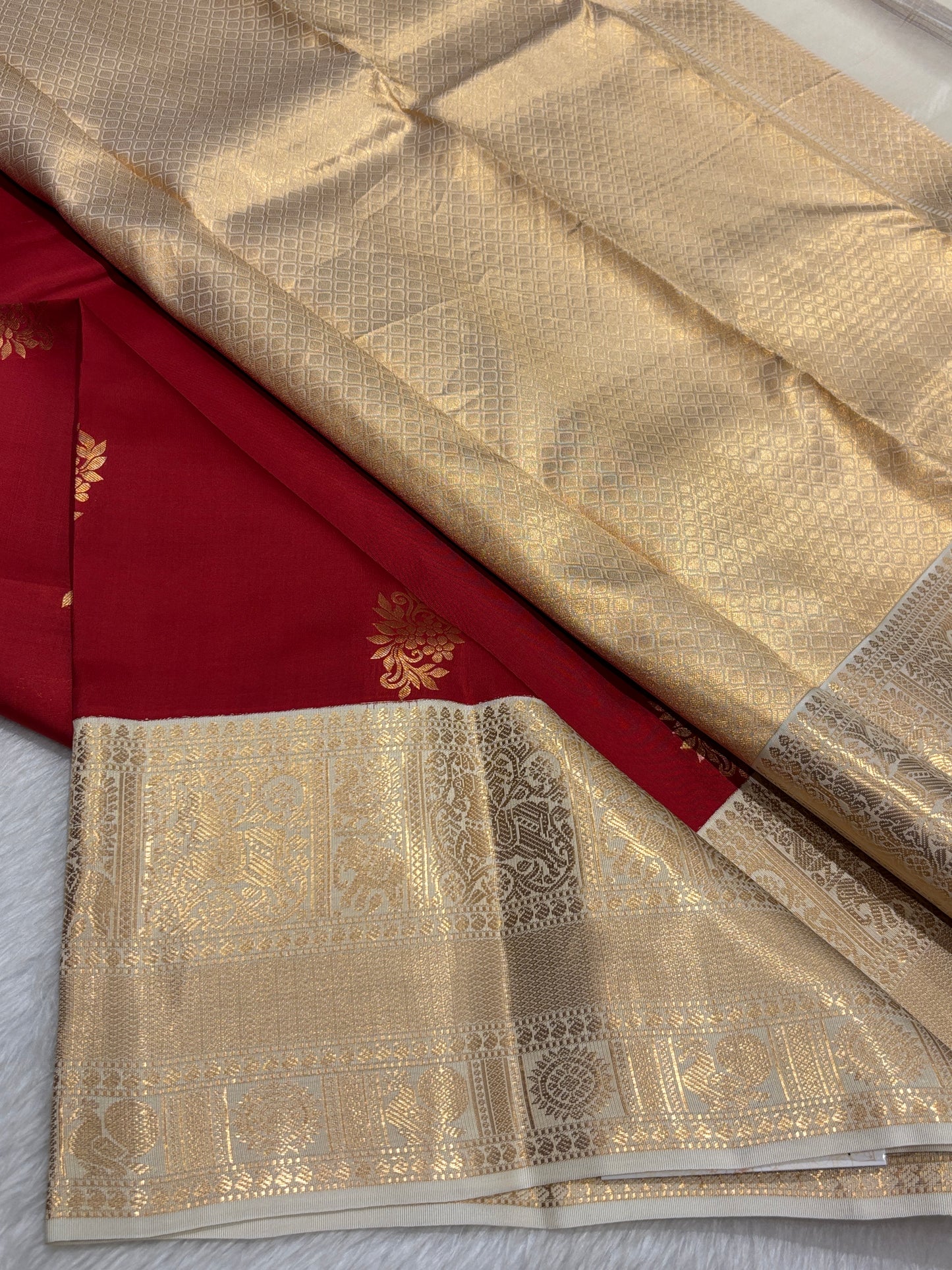 Pure Kanchipuram silk