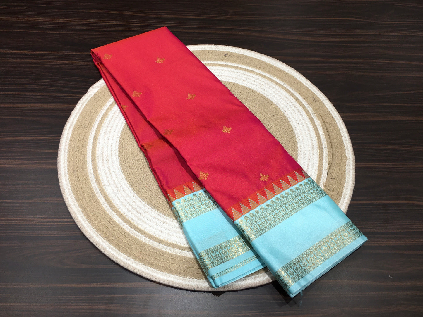 Semi Kanchipuram silk