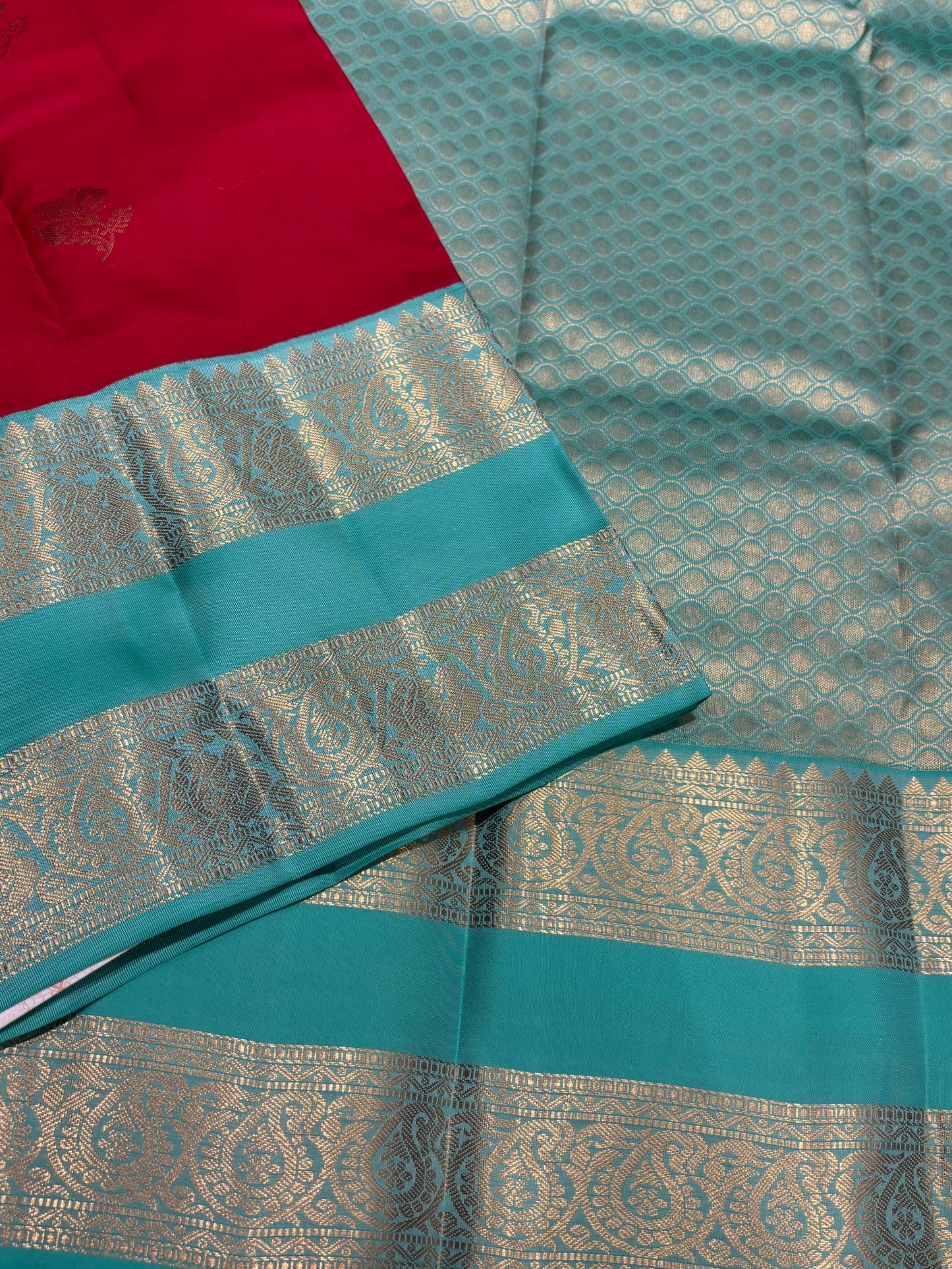 Pure kanchipuram silk
