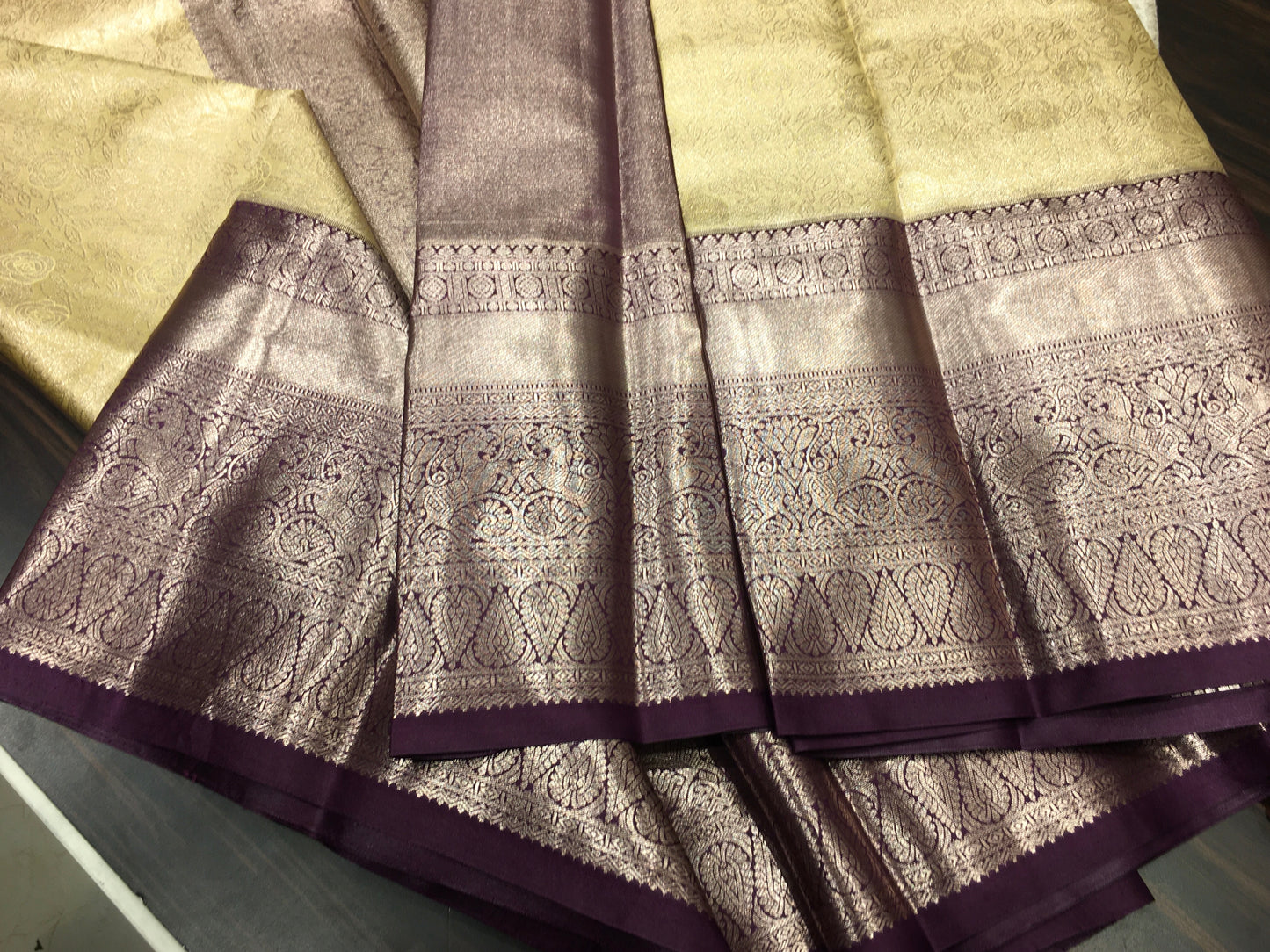 Semi Kanchipuram Tissue