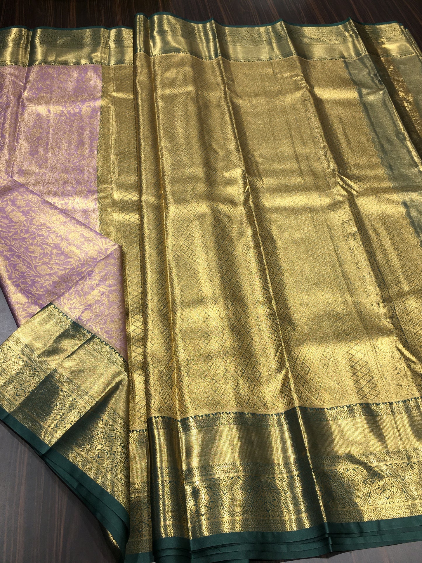 Semi Kanchipuram silk