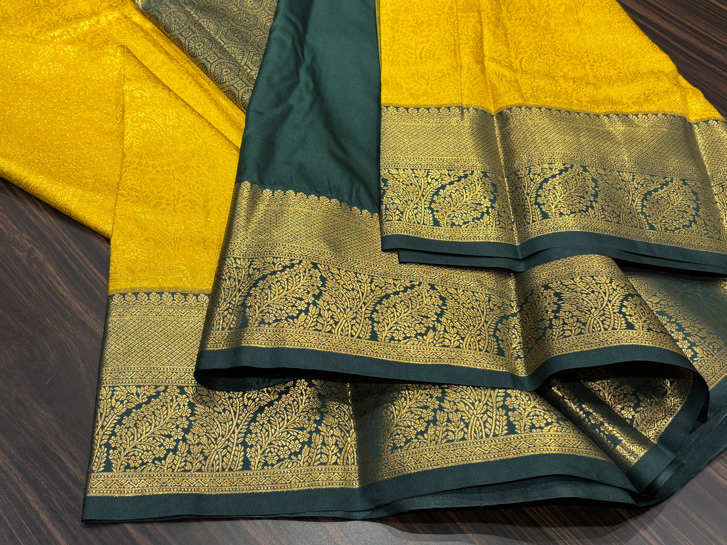 Semi Kanchipuram silk