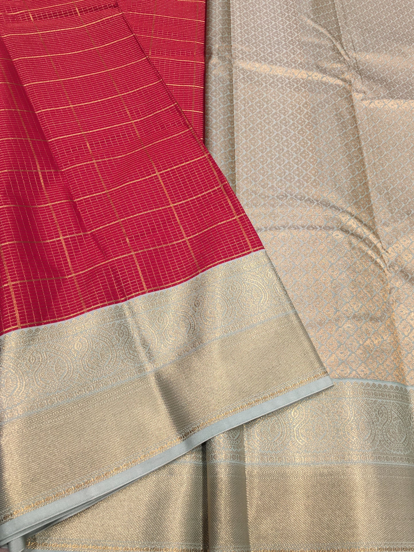 Semi Kanchipuram silk