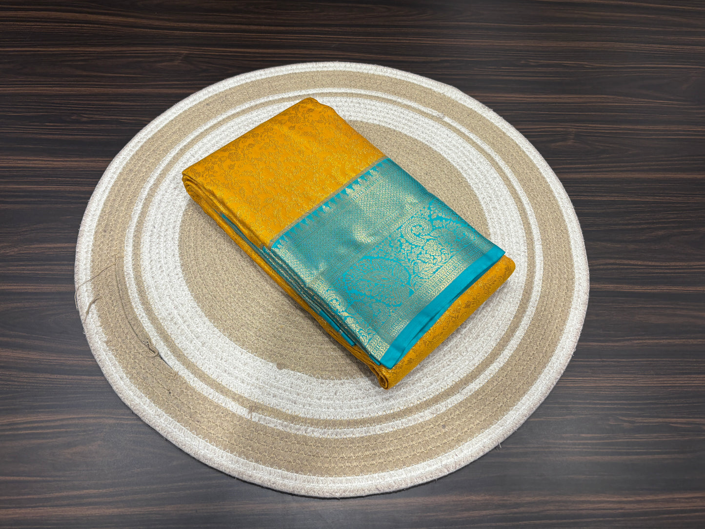 Semi Kanchipuram silk