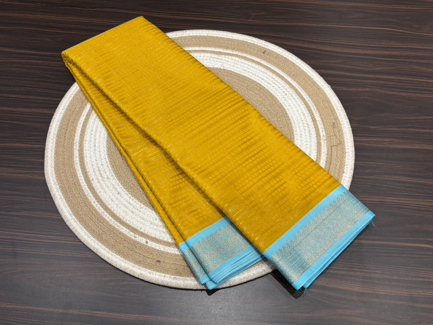 Semi Kanchipuram silk