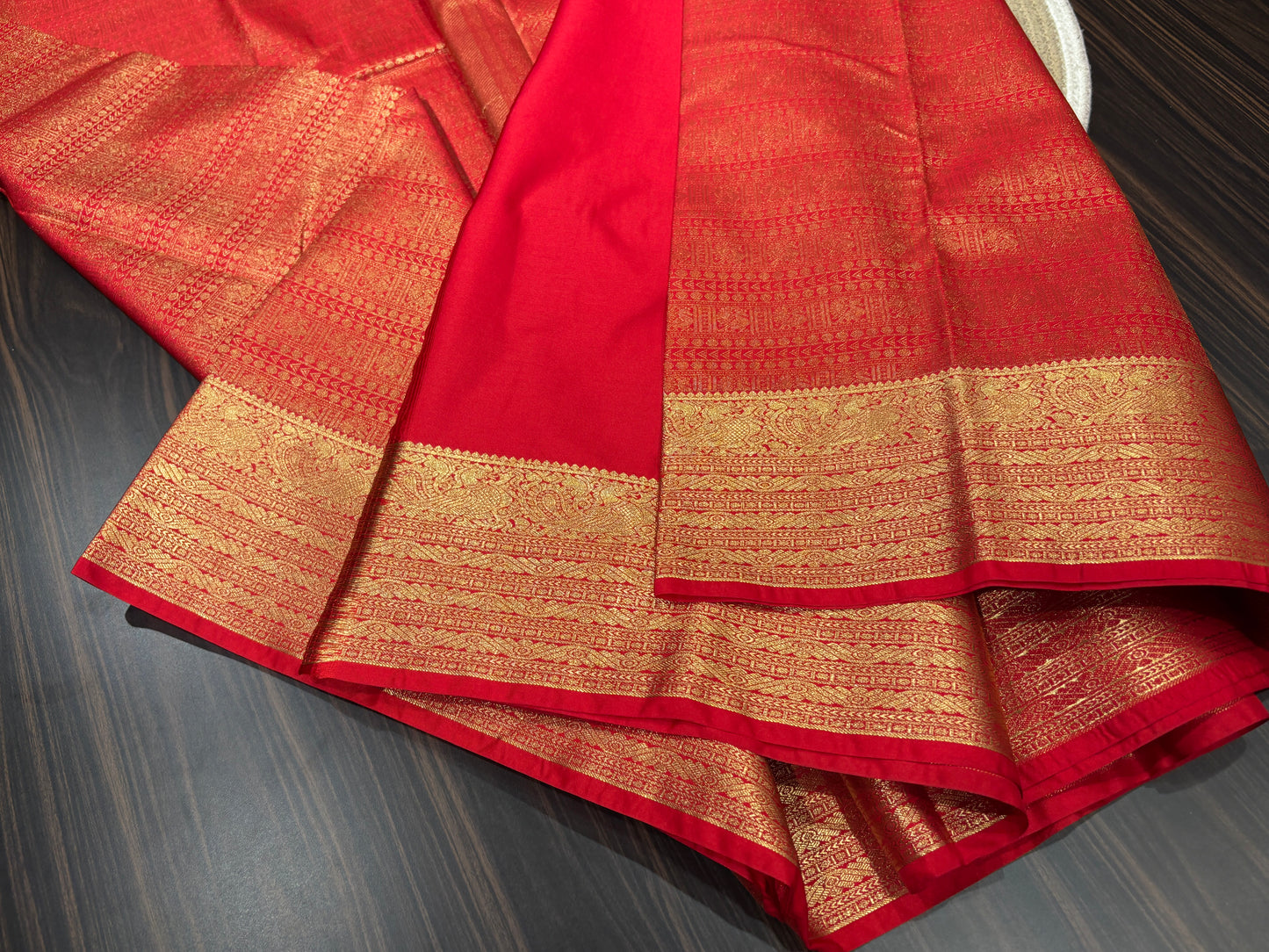 Semi Kanchipuram silk