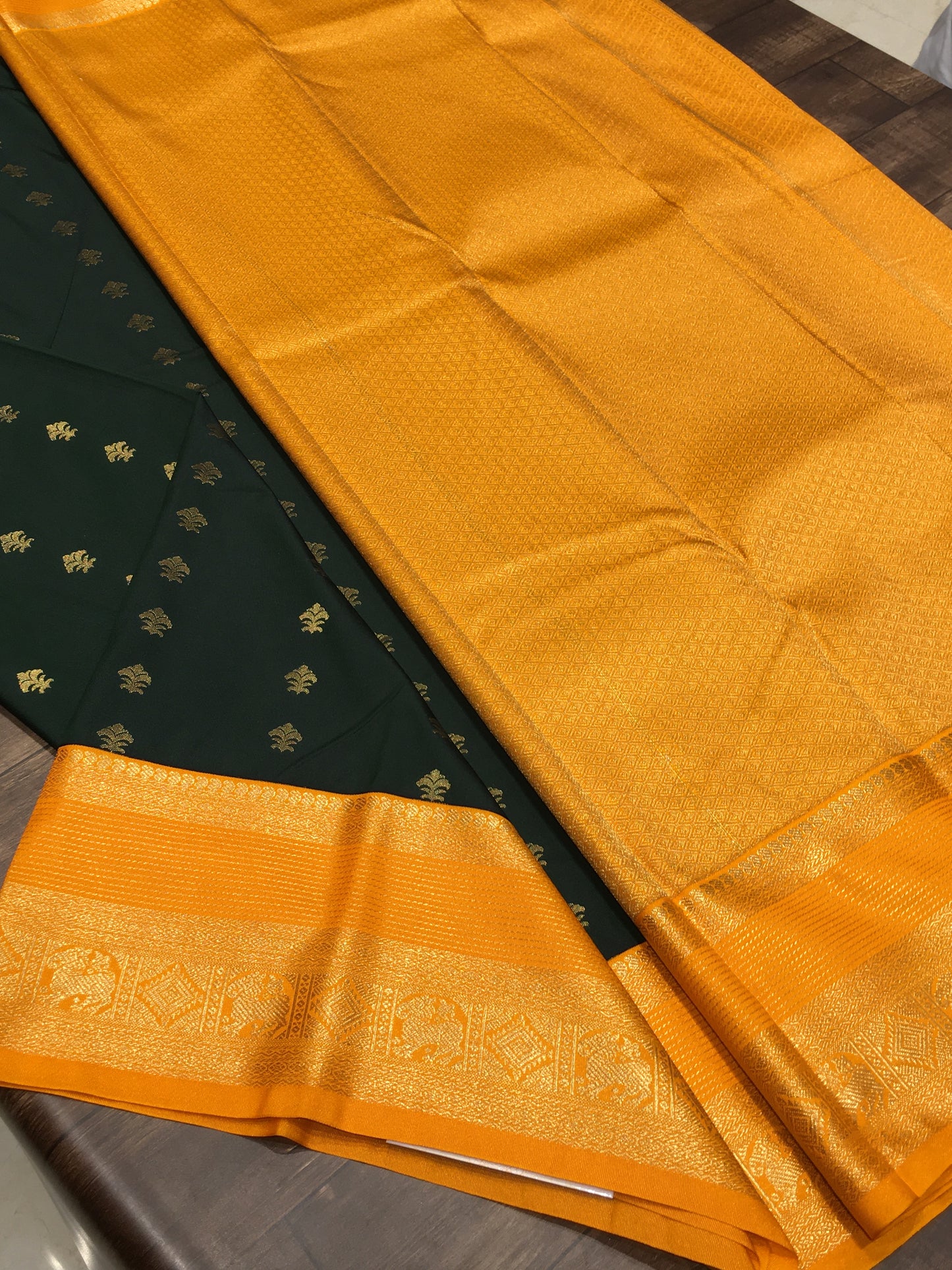 Semi Kanchipuram silk