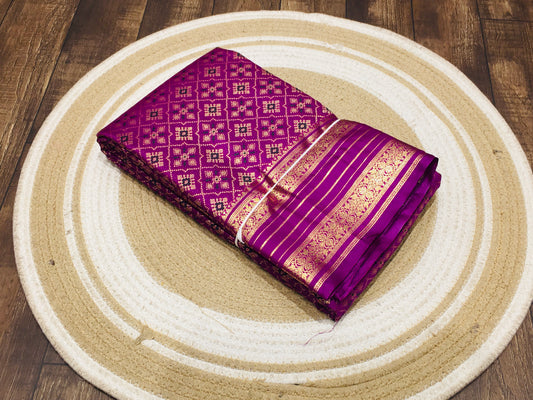 Semi Kanchipuram silk