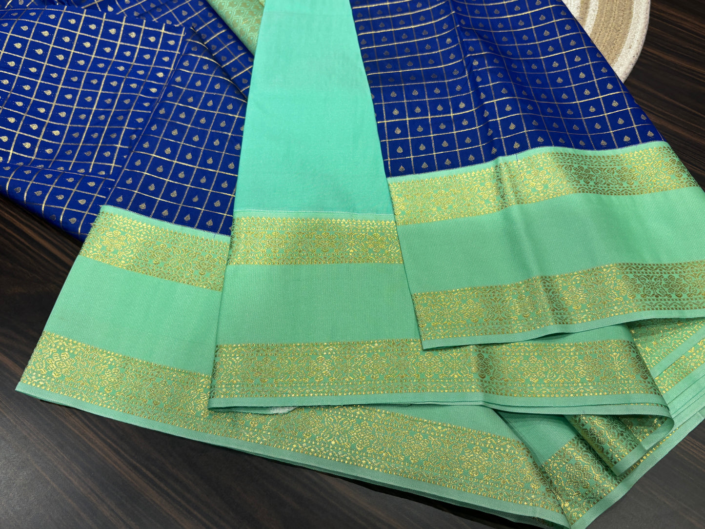 Semi Kanchipuram silk