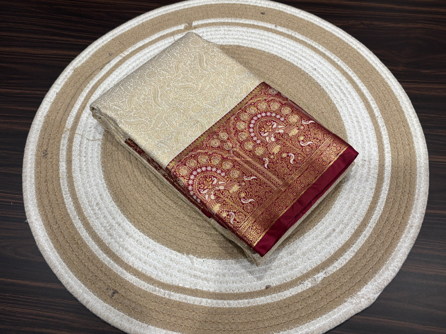 Semi Kanchipuram silk