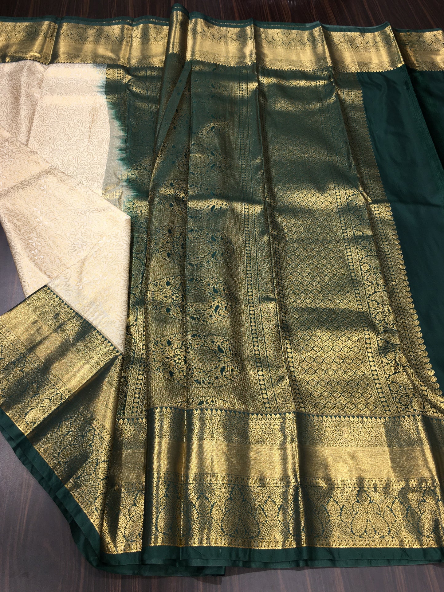 Semi Kanchipuram silk