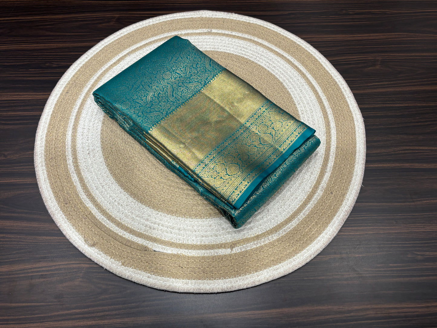 Semi Kanchipuram silk