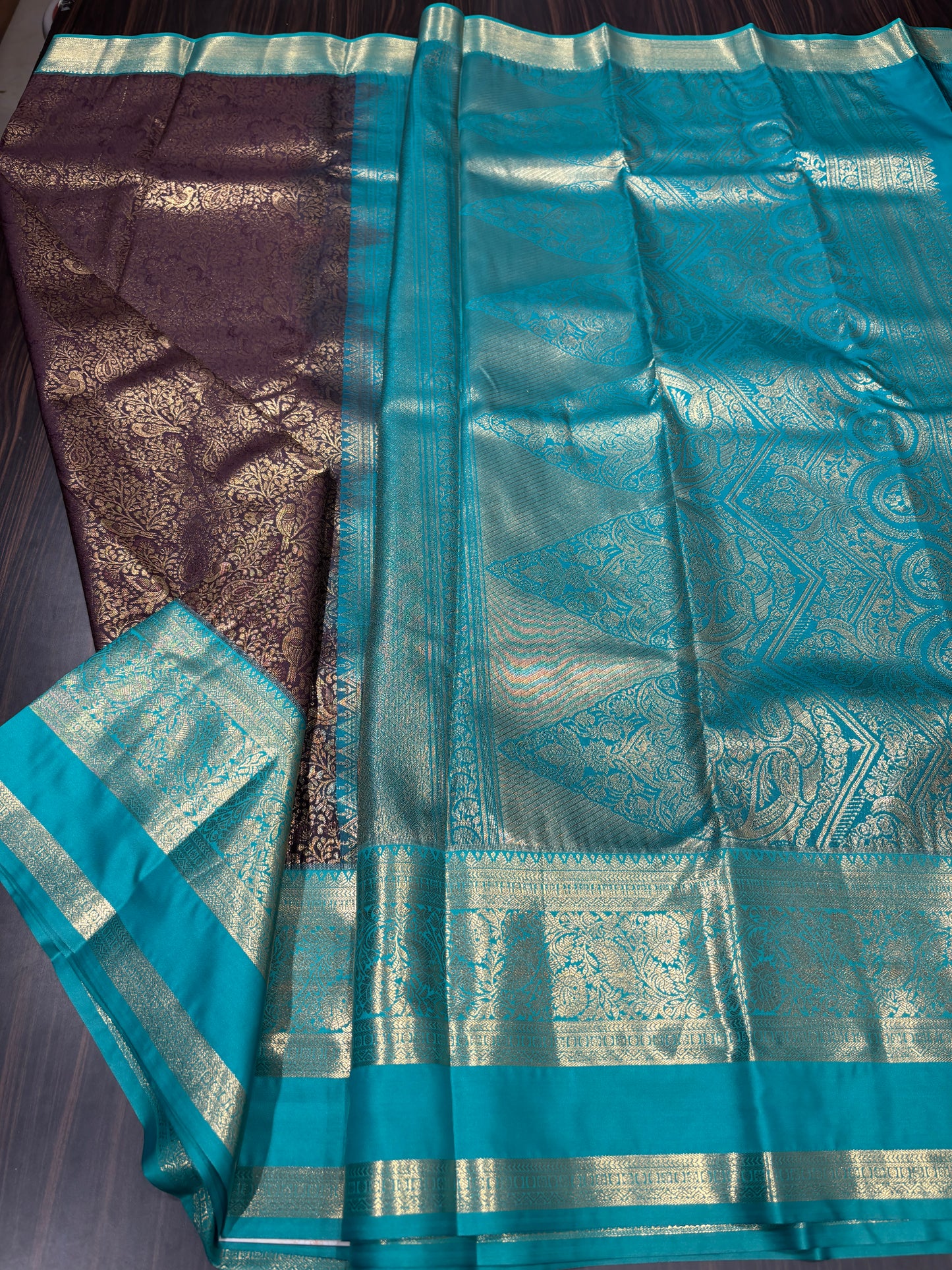 Semi Kanchipuram silk
