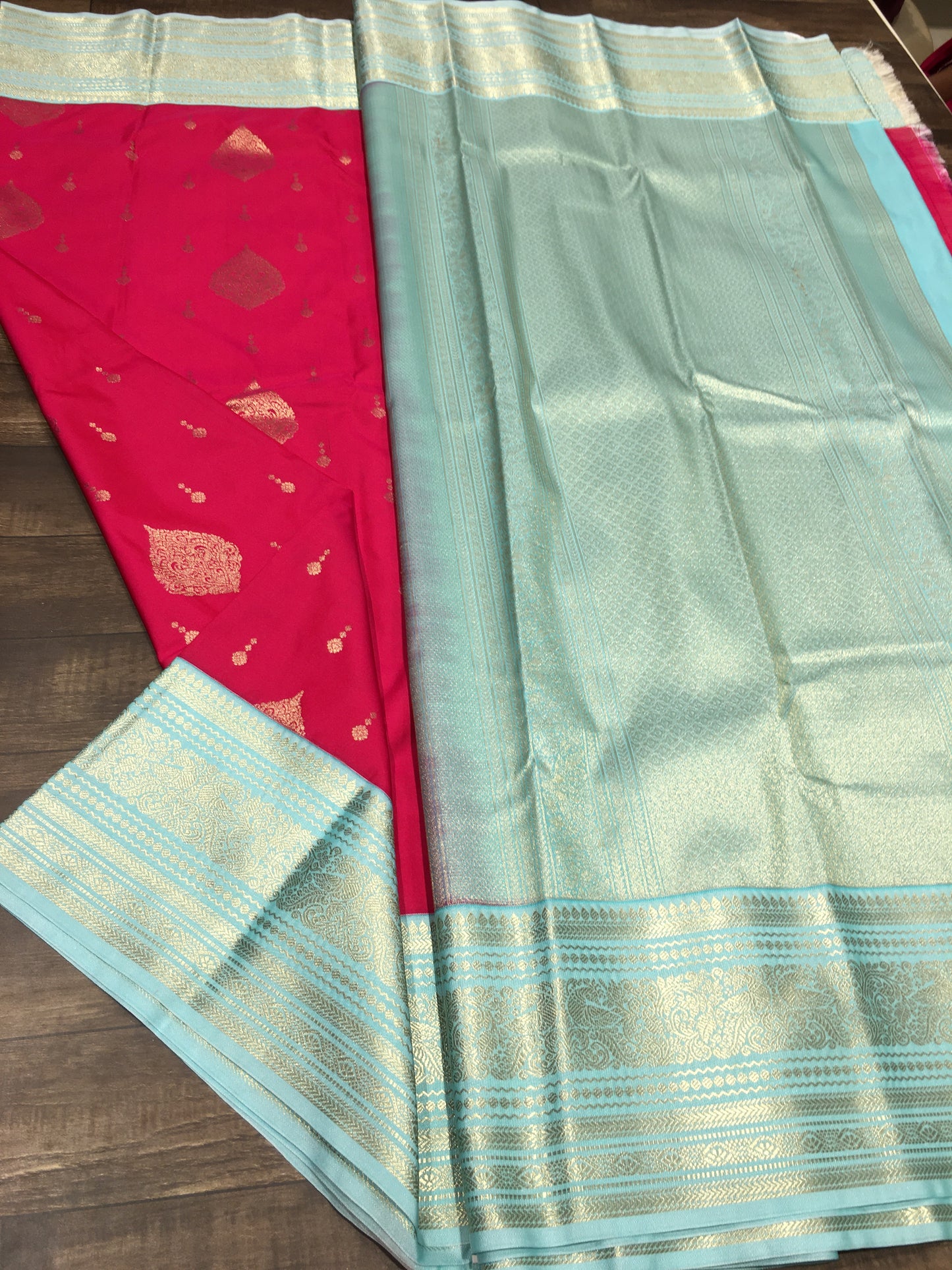 Semi Kanchipuram silk
