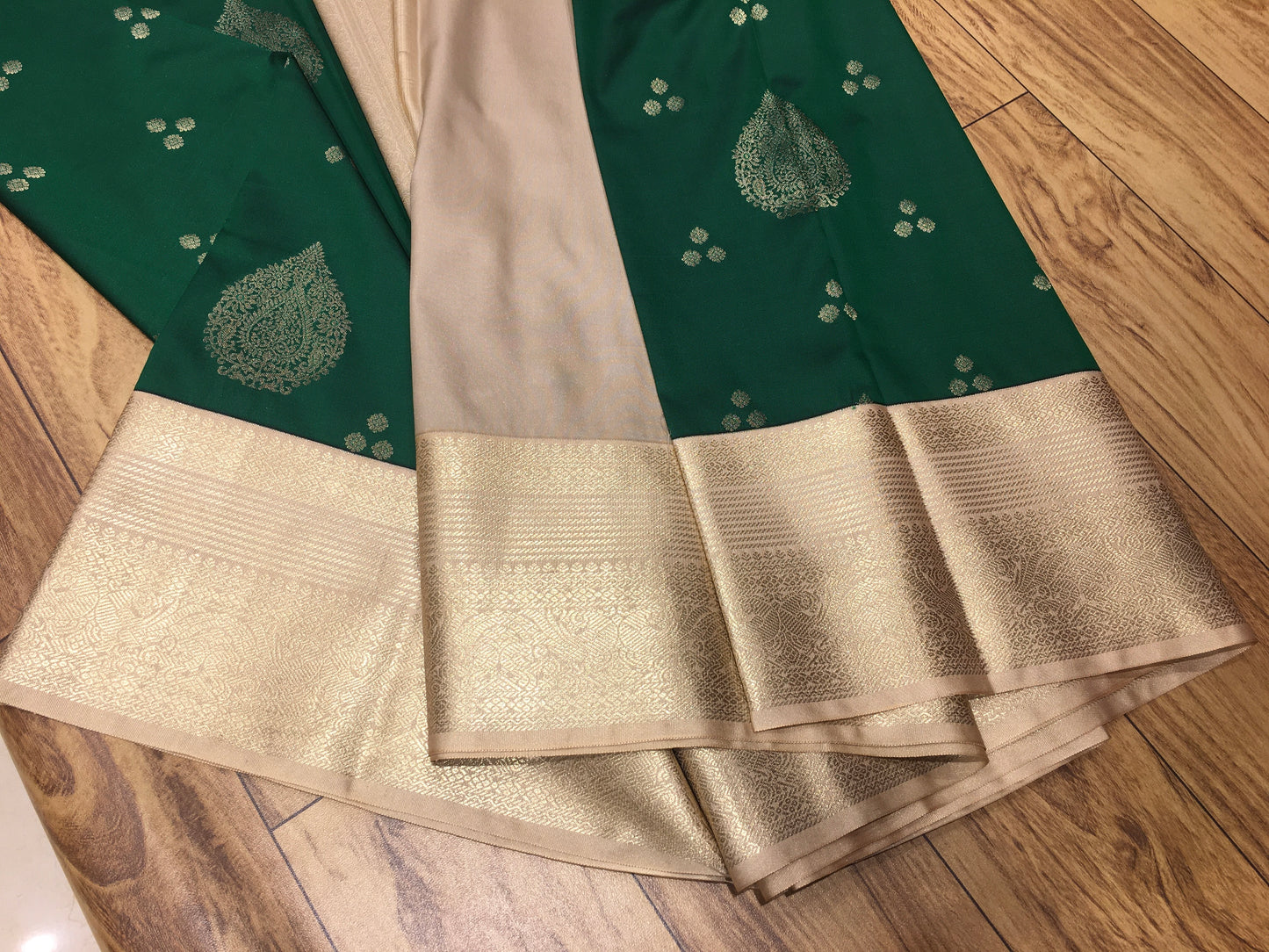 Semi Kanchipuram Silk